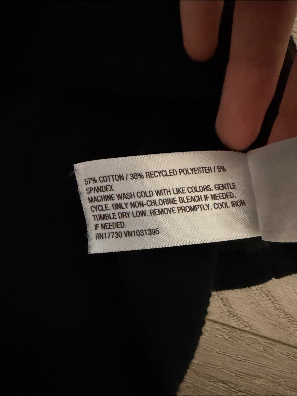 Universal Thread Black Ribbed Crewneck Tee - Picture 5 of 6